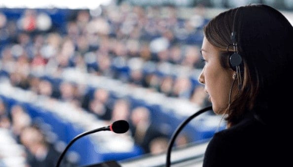 S’offrir les services d’un interprète professionnel : conseils