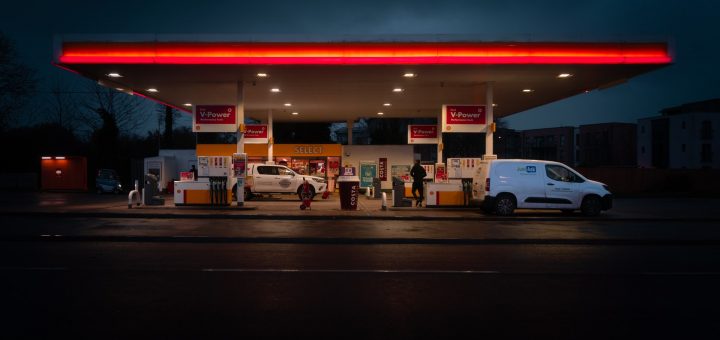 Ouvrir une station service : tous les conseils WikiCréa