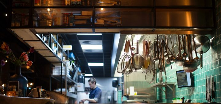 Comment ouvrir une dark kitchen ? Tous les conseils WikiCréa
