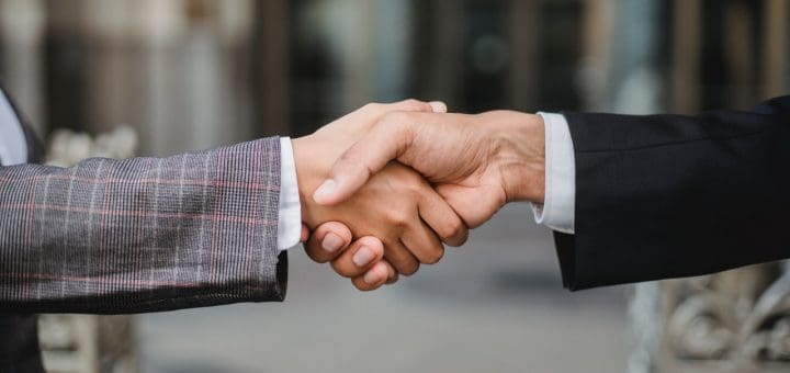 S'associer : comment réussir ? Les conseils WikiCréa
