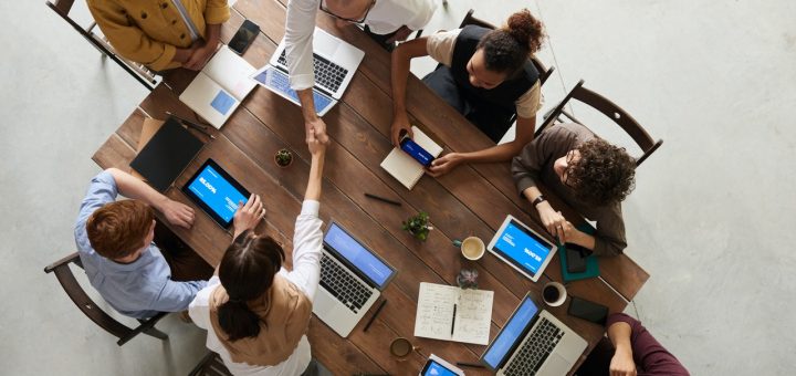 RCS Définition : que veut dire ce terme et à qui s'applique-t-il ?